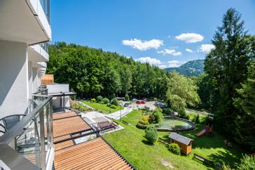 Halo | Warszawa | Galeria 13