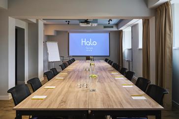 Halo | Warszawa | Galeria 17