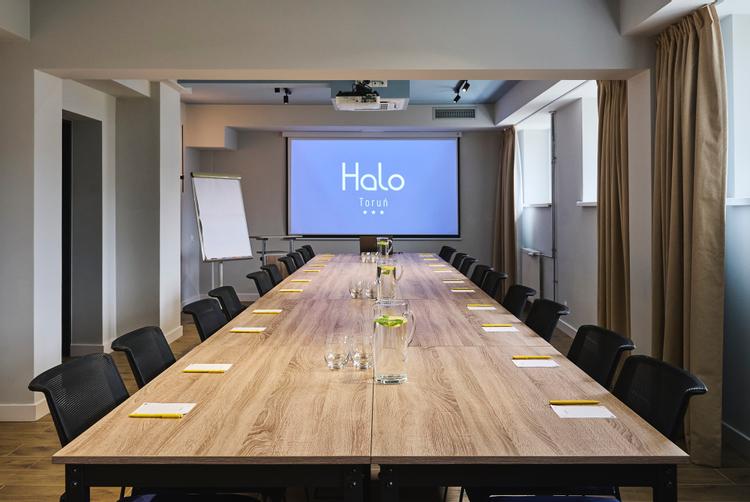 Halo | Warszawa | 6